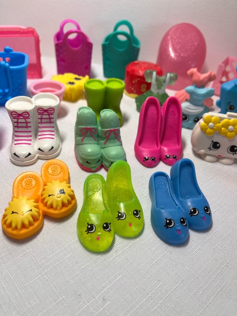 Shopkins Happy Places McDonald's Happy Meal Toys
Collectible. Fun! - Picture 7 of 9
